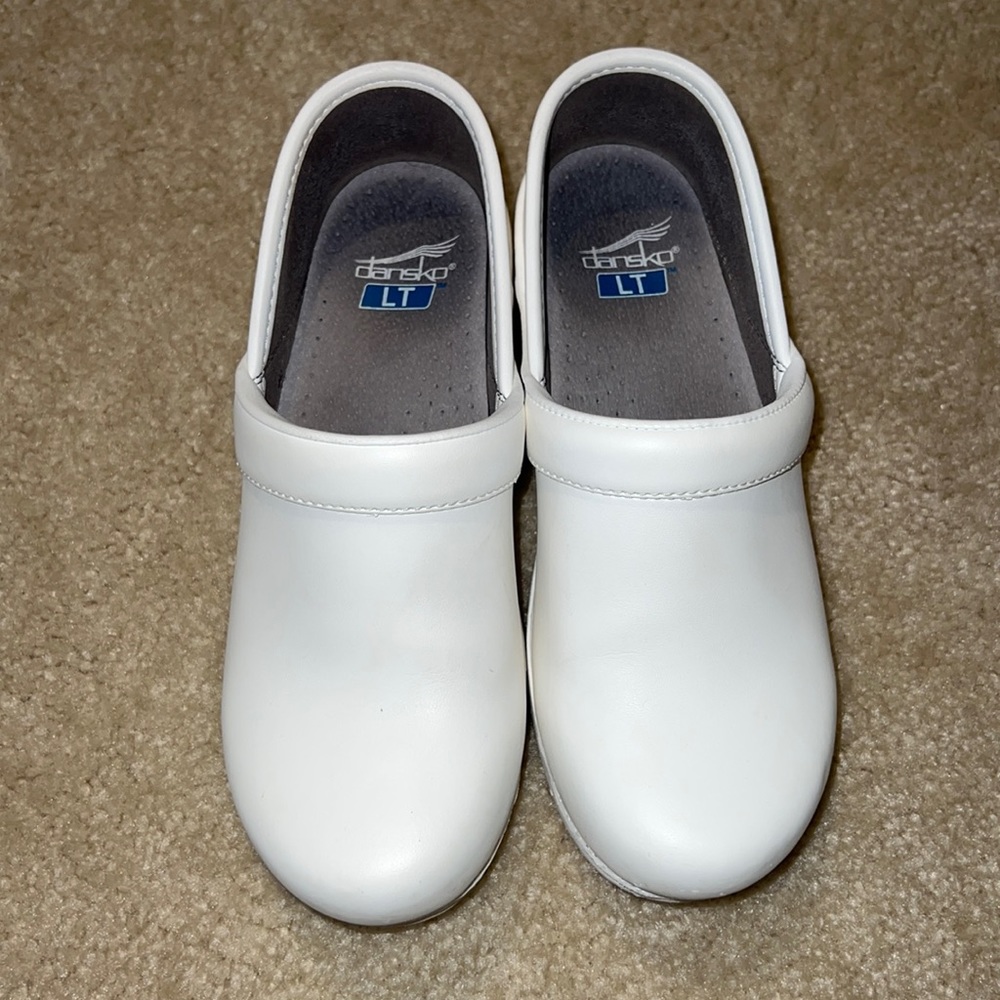 Professional White Danskos